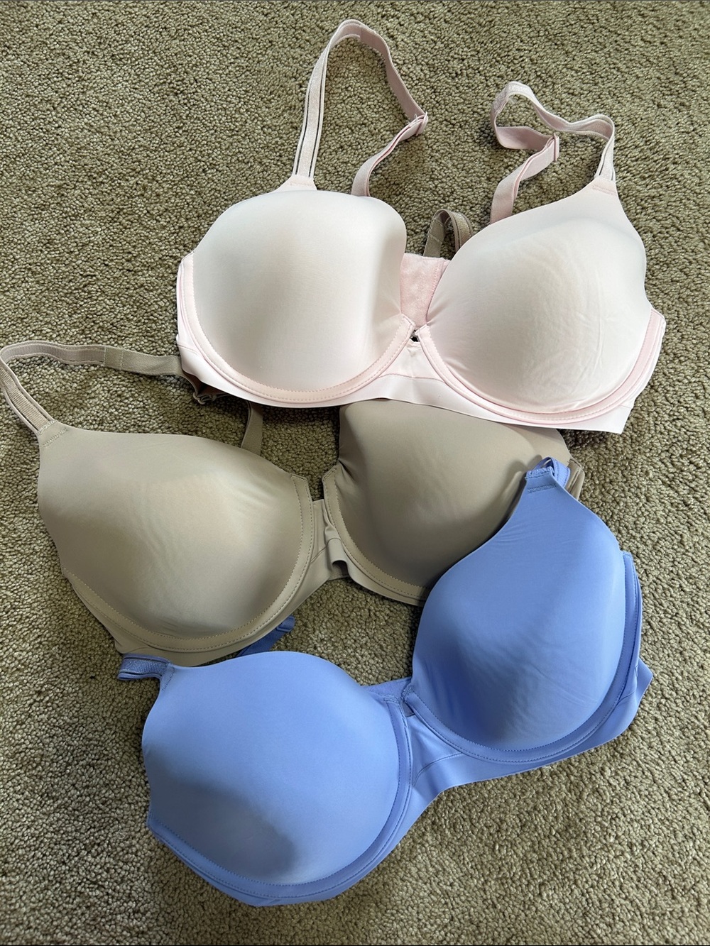 Women's Smooth T-Shirt Bra - Light Pink, Nude, Blue